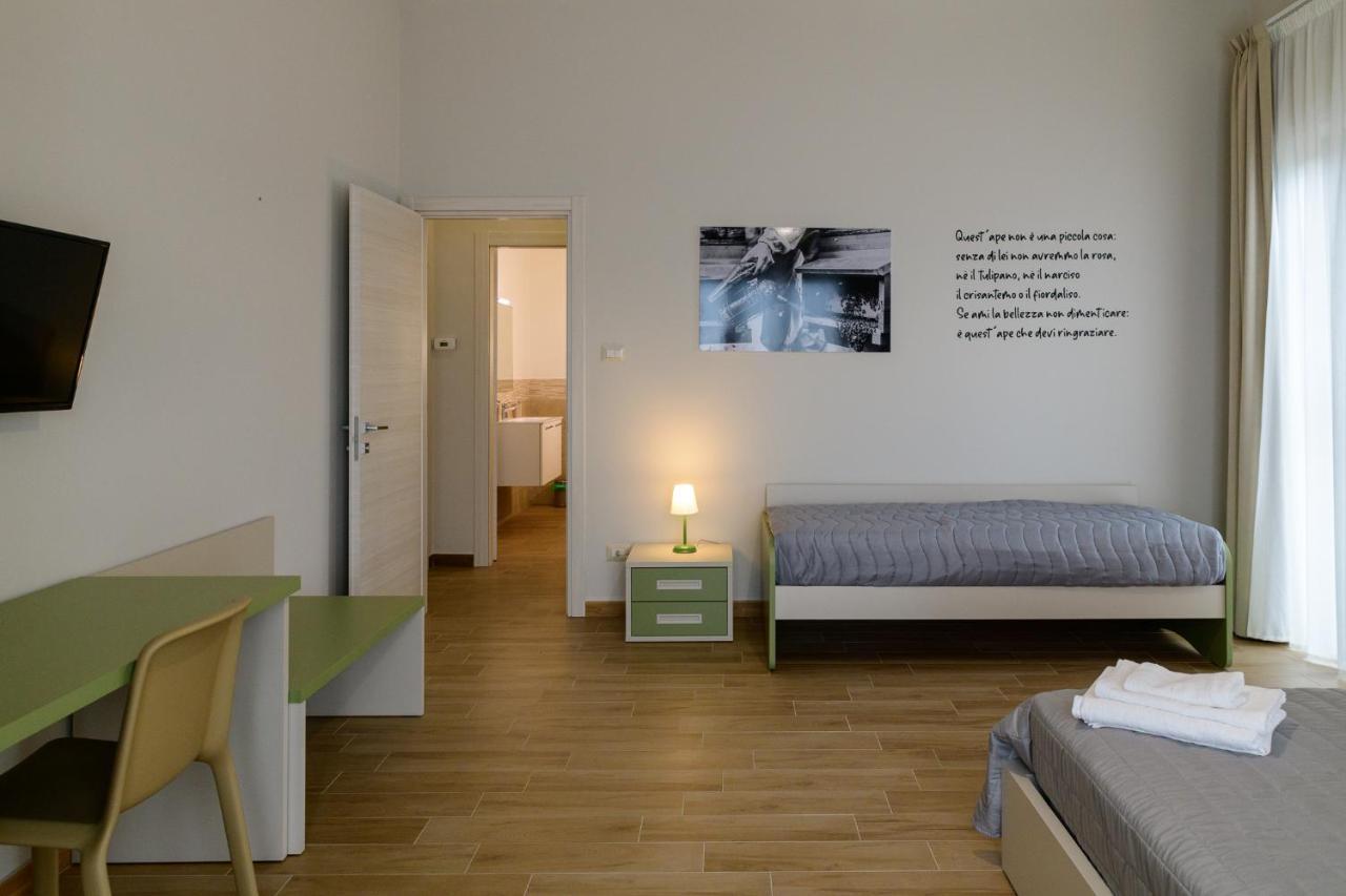 Bee Happy - Bed And Breakfast Zafferana Etnea Bagian luar foto