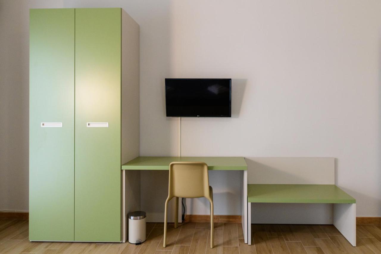 Bee Happy - Bed And Breakfast Zafferana Etnea Bagian luar foto